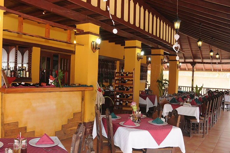 Villa Maguana Restaurant