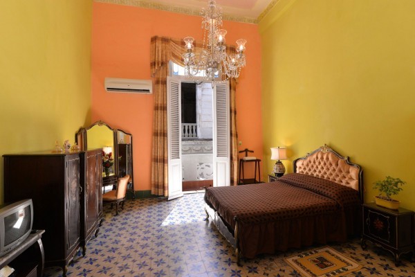 Chez Nous Havana Bedroom 2
